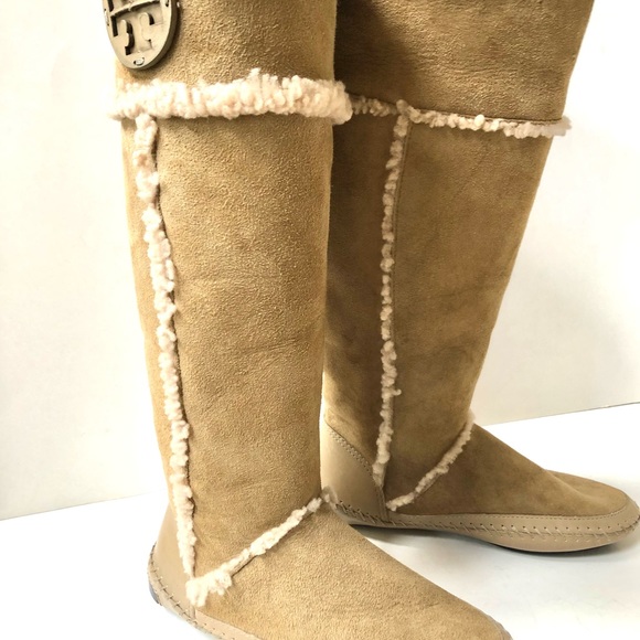 Tory Burch Suede & Leather Moccasin Boots Gently Used Size 6-1/2 - Picture 2 of 9